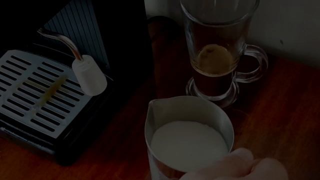 DeLonghi BAR 14 CD как приготовить эспрессо и латте (espresso and latte) смотреть онлайн