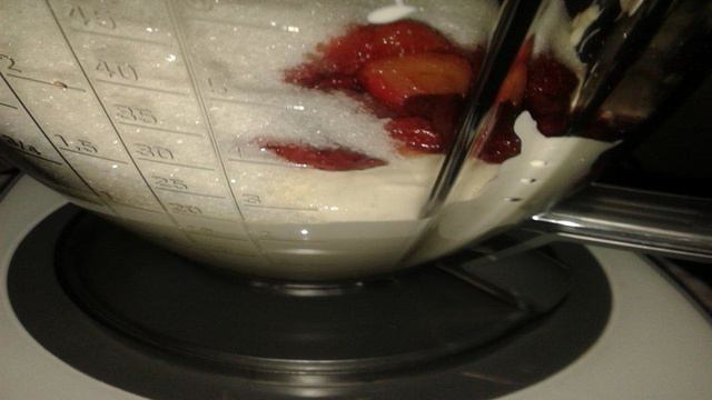 Торт Панчо с шоколадом и клубникой