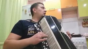 Люберцы спят давно на баяне.