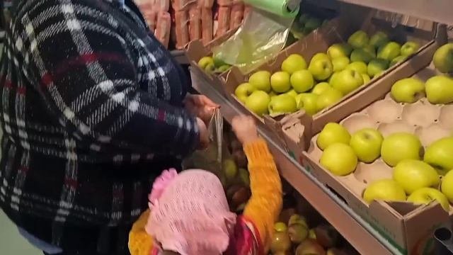 Обзор нашего района, покупки в магазине. Ольга уралочка.