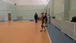 Волейбол обучение. Дети. Упражнения с набивными мячами-2