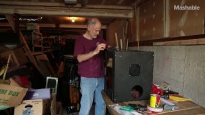 Mashable по-русски: Голографический 3D проектор