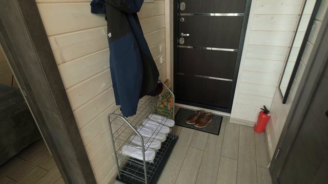 Стильный БарнХаус для небольшой семьи/Обзор компактного быстровозводимого дома смотреть онлайн