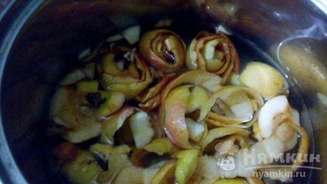 Оладьи из ряженки с яблоками