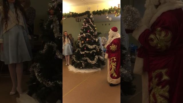 Новогодний утренник 12 группы 2017 года смотреть онлайн