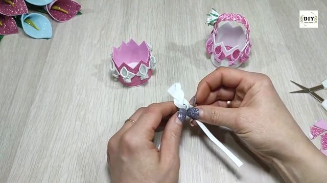 КОРЗИНКА из Фоамирана легко и просто Своими Руками. Мастер класс Поделки из фоамирана  Foamiran Cup