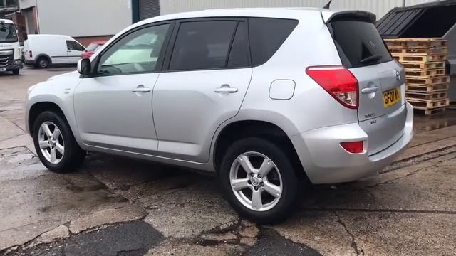 2007 TOYOTA RAV 4 2.2 D-4D XT-R 4WD 5dr смотреть онлайн