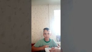 Какие же хлопья вкусней, Nesquik  или же ХРУТКА?