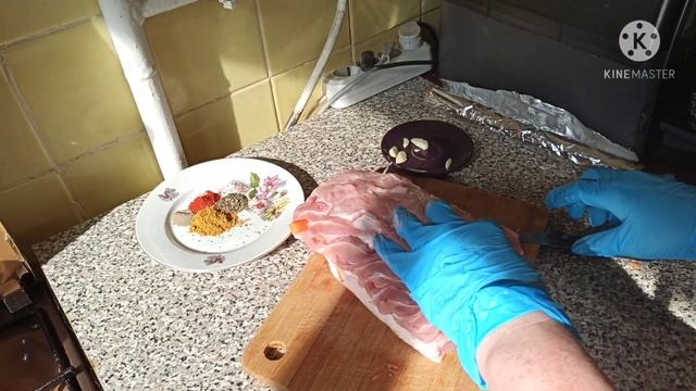 МЯСО ЗАПЕЧЁННЫЕ В ДУХОВКЕ. смотреть онлайн