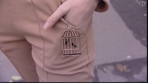 КАК НОСИТЬ БРОШЬ СТИЛЬНО И МОДНО - И КАК ЕЁ ПРАВИЛЬНО ВЫБРАТЬ