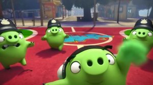 Piggy Tales - 4th Street | Getaway Graffiti - S4 Ep25