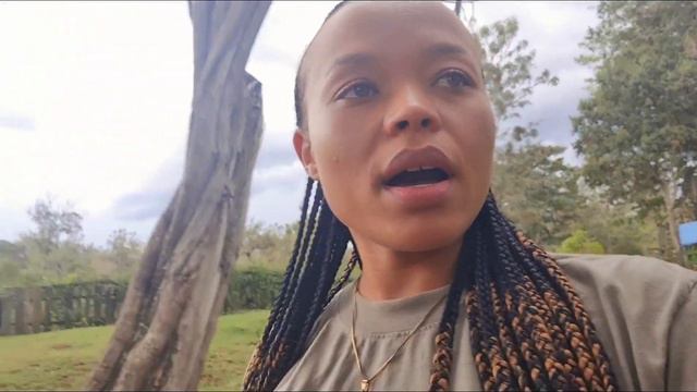 MY FIRST TIME HORSE RIDE EXPERIENCE IN BANTU NANYUKI🐴🐎 смотреть онлайн