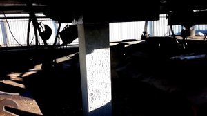 Вдавливание свай