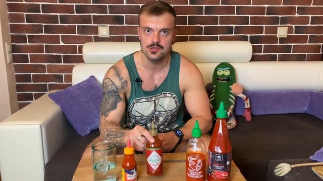 Соус Шрирача, какой вкуснее, а какой лучше и не пробовать?
