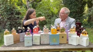 Немецкий мужчина🤵(Helmut) выбирает самые любимые парфюмы Амуаж.