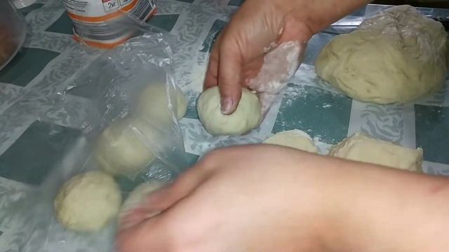 ПЛЕТЕНКА с СЫРОМ и Сосиской . ВКУСНЯТИНА!!
