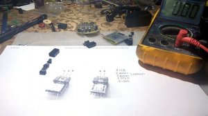 Переделка старой 5 вольтовой зарядки.Под разъем Micro USB .