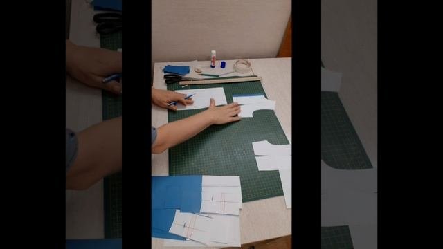 Моделирование платья с завышенной линией талии и ярусной юбкой#курсыкрояишитья