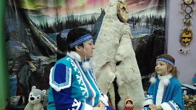 Белый медведь и Бурый медведь смотреть онлайн