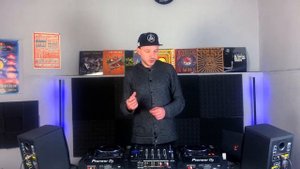 Уроки диджеинга. Учимся попадать в квадрат