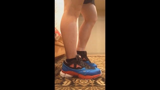 Распаковка и обзор кроссовок Adidas x Raf Simons Ozweego 2 c AliExpress смотреть онлайн