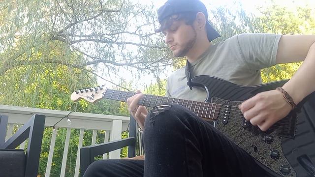 Blues Under the Weeping Willow Tree, Squier Bullet Stratocaster смотреть онлайн