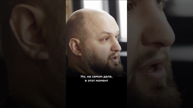 Первые признаки аутизма у детей. Детский психиатр о том, на что стоит обратить внимание.