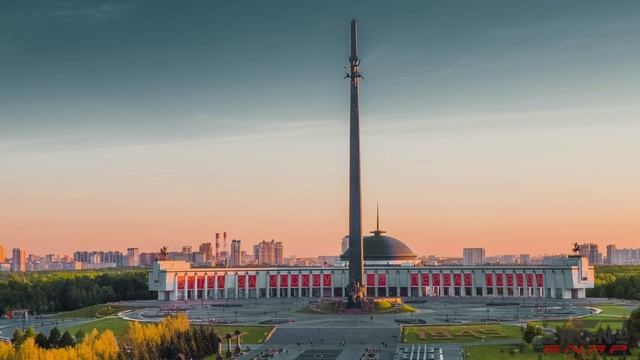 Москва с высоты птичьего полета в 4k