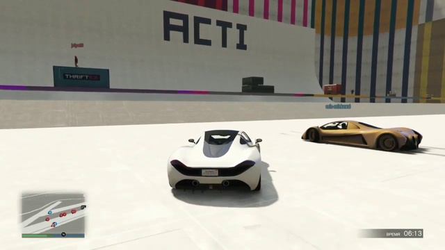 GTA ONLINE режим :Бегуны против машин T 20 смотреть онлайн