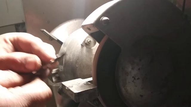 Заточка свёрл по металлу и бетону смотреть онлайн