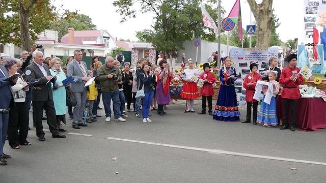 Кореновск.Фестиваль ТОС прошел в День Кореновского района.