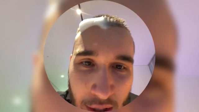 КОРЕШ БОИТСЯ ЗА ВОЛОСЫ смотреть онлайн