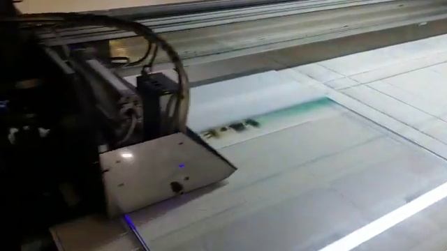 УФ Фотопечать стеклянных фартуков смотреть онлайн