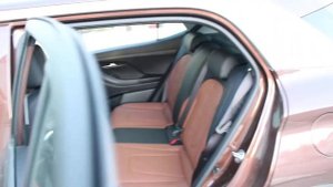 Каркасные авточехлы из экокожи на Hyundai Creta 2-го поколения от «АВТОПОРТНОЙ»