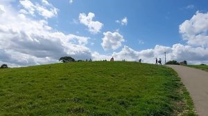 Walk in London-Primrose Hill in Camden with an Amazing View
