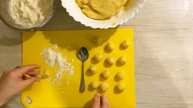 Печенье орешки со сгущенкой. Рецепт из детства #орешки #орешкисозгущёнкой   #рецептиздетства
