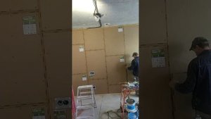 Шумоизоляция стены 30мм.