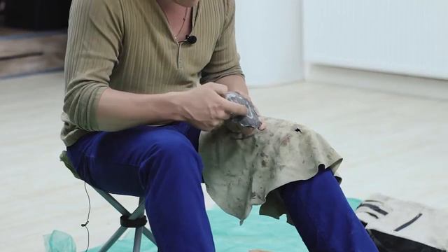 Мастер-класс для будущих попаданцев в древний мир по изготовлению первобытных орудий смотреть онлайн