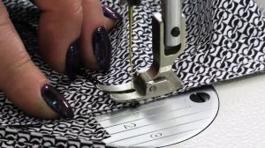 Как сшить блузу с воланом? Мастер-класс: втачиваем волан в горловину и обрабатываем его косой бейкой