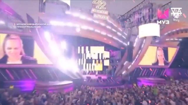 Дочь Глюкозы Лидия объявила себя небинарной персоной. Теперь её нужно назвать Рэй. смотреть онлайн