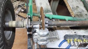 Тормоза от мопеда для картинга (Karting moped brakes) 
الكارتينغ الدراجة البخارية