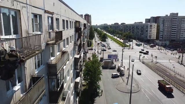 Демонтаж цветников панельного дома