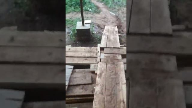 Пол по грунту подготовка к черновой стяжке, стелим рубероид, вяжем сетку