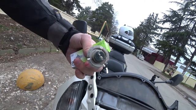 Замена лампы ближнего света Silver Wing. смотреть онлайн