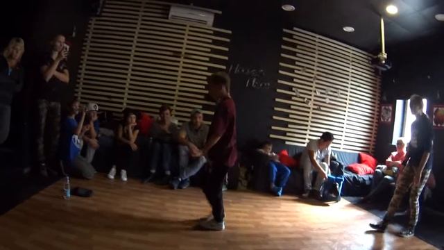 Juniors Turbo vs Наташа 1 круг смотреть онлайн