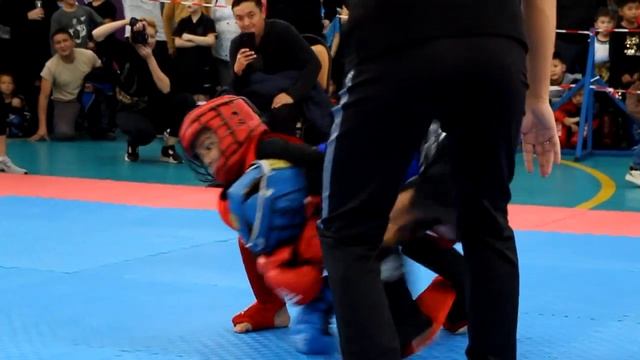 Чемпионат Казахстана по Абсолютно Реальному Бою(2) смотреть онлайн