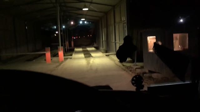 Снесли зеркало на SCANIA, наконец-то нормальный рейс, разные карьеры. смотреть онлайн