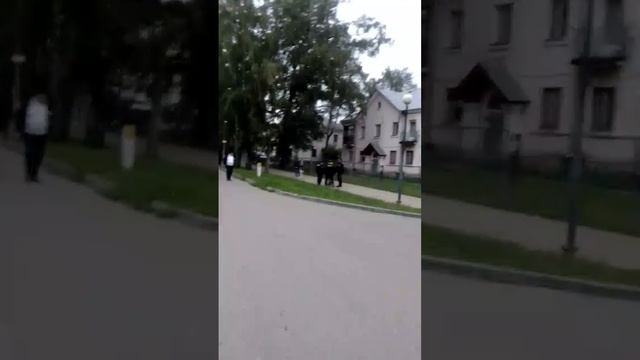 Жители Котельников  благодарят силовиков за то, что не оставили их в беде.