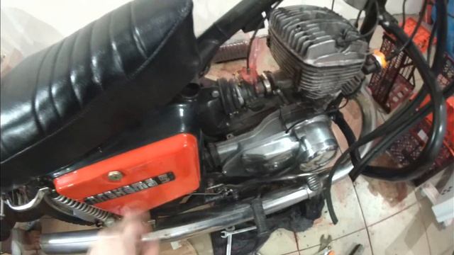 Гаражные будни. Сборка мотоцикла ИЖ ПЛАНЕТА. Пробковые диски сцепления. #3 смотреть онлайн