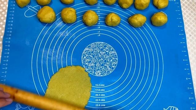 ПРОЩЕ ПРОСТОГО!ПЕЧЕНЬЕ С НАЧИНКОЙ ТАЮЩИЕ ВО РТУ
печенье
печенье с начинкой
печенье в духовке
печень